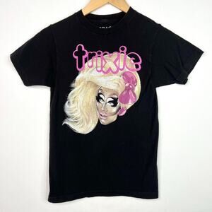 Drag Queen Merch Trixie Mattel Black T-Shirt XS